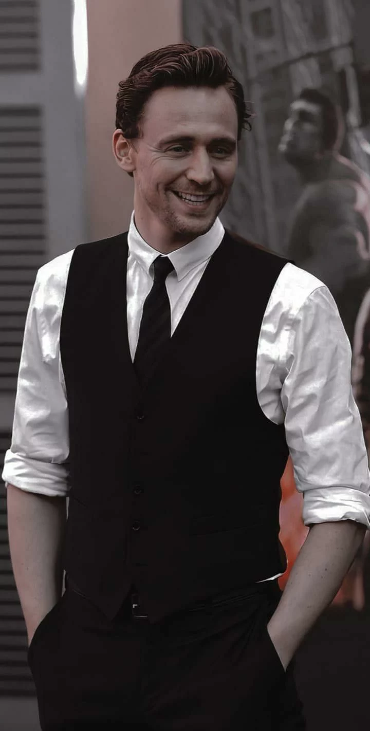 Tom Hiddleston